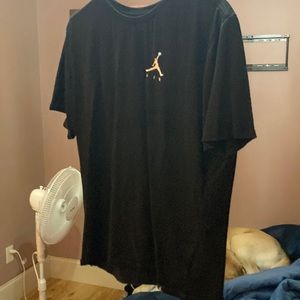 Jordan black tee shirt